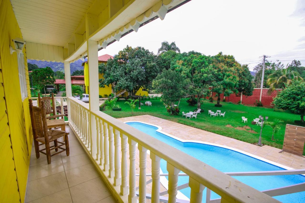 Rancho Guacamayos Hotel & Restaurantes Bonao Exterior photo